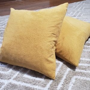 Throw pillows